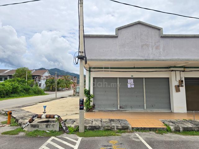Single Storey Shop At Taman Rimba Setia, Sungai Siput (U), Perak. 1