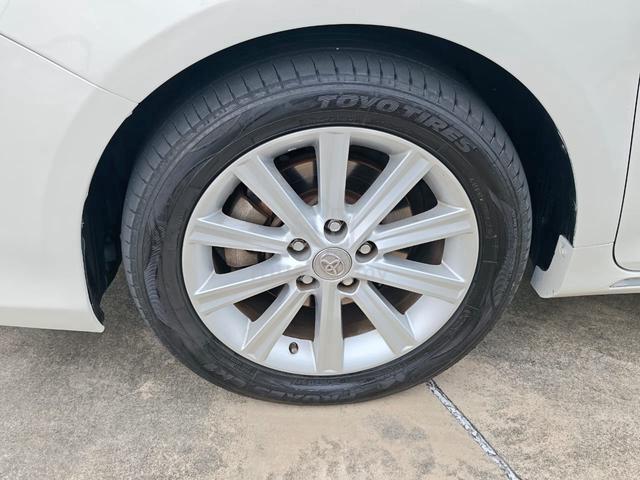 2013 Toyota CAMRY V 2.5 AT Full Spec carking - 4