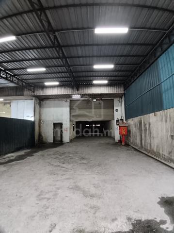 Taman Mount Austin Jalan Mutiara Emas 1.5-Storey Terrace Factory 1