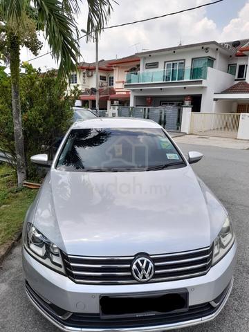 2016 Volkswagen PASSAT 1.8 TSI COMFORTLINE (CKD) - 3