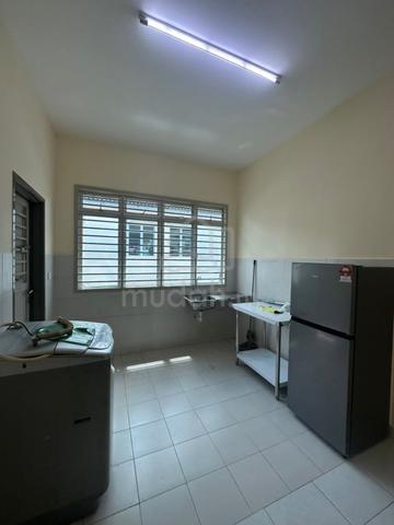 For rent Jalan Sena, Indahpura Single Storey Terrace House 1