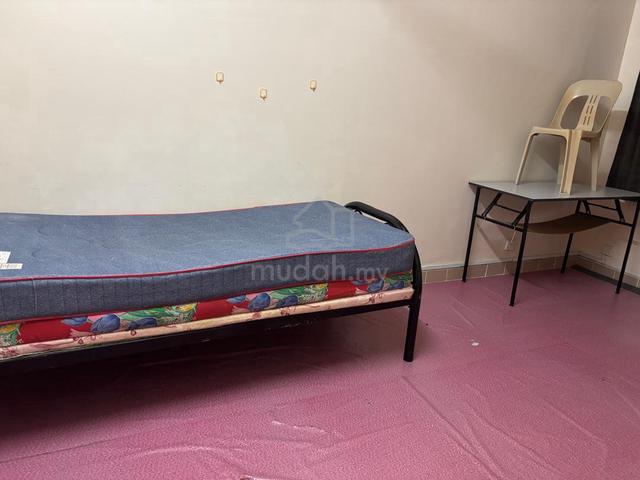 Room at Sunway Tunas for rent 1