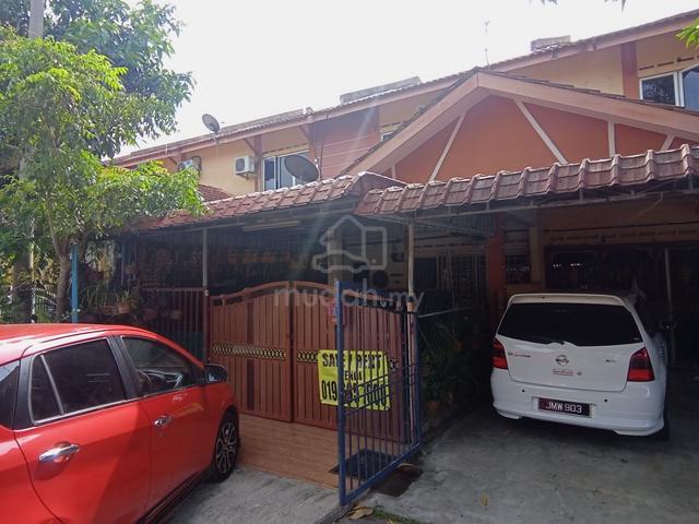 Rumah 2 tingkat pengkalan alor gajah 1