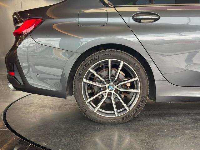2020 Bmw 320i 2.0 SPORT Local Spec - 4