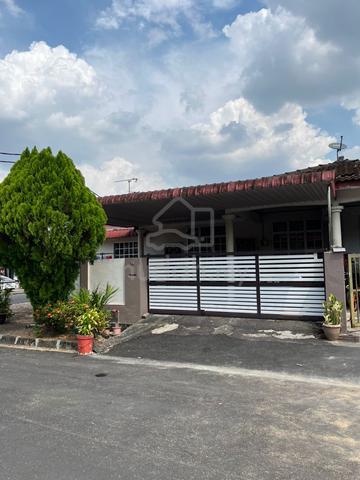 Single storey corner unit @ tasek mutiara simpang Ampat 1