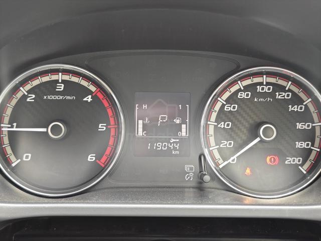 2018 Mitsubishi TRITON 2.4 VGT 4x4 Premium - 5