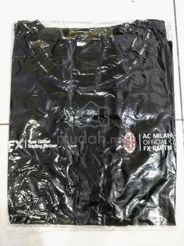 AC Milan x GKFX Official Partner T-Shirt L Size  - photo 2 of 5