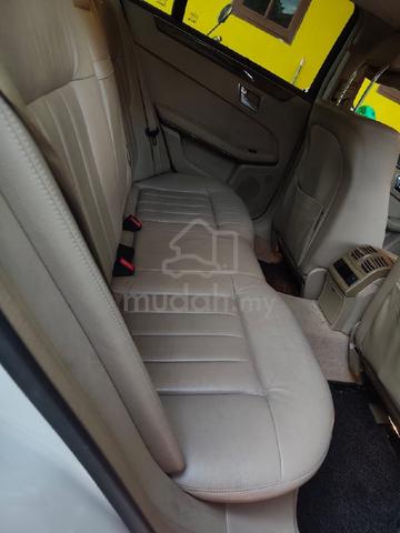 Mercedes E200 1.8cc - 3