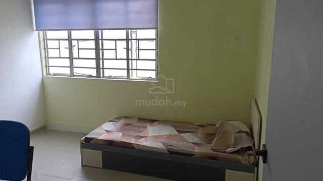 Room For Rent(female only) near Ayer Itam Market 1