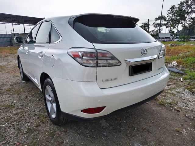 2011 CASH OTR Lexus RX270 2.7 (A) POWER BOOT - 3