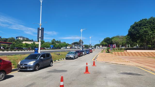 Land for Sale (Zoned for Commercial) @ Bandar Bukit Baru, Melaka 1