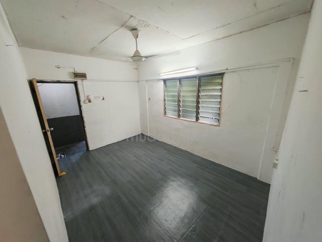 Bandar Teknologi Kajang Flat 1