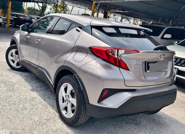 2018 Toyota C-HR 1.8 (A) boleh loan kedai - 2