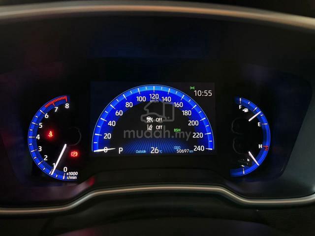Toyota COROLLA ALTIS 1.8 G FACELIFT FULL SERVICE - 3