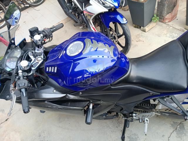 Yamaha R25 V1 2017 Blue | Mileage 55K | R1M Cover  - photo 6 of 10
