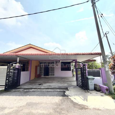 Corner Lot Padang Serai | 2691sf | Freehold | Bumi Lot | 3 Bilik 1