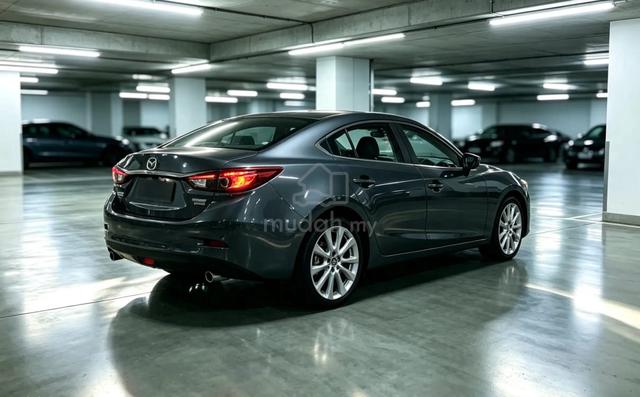 TRUE YEAR 2016 Mazda 3 2.0 SEDAN HIGH SKYACTIV - 4