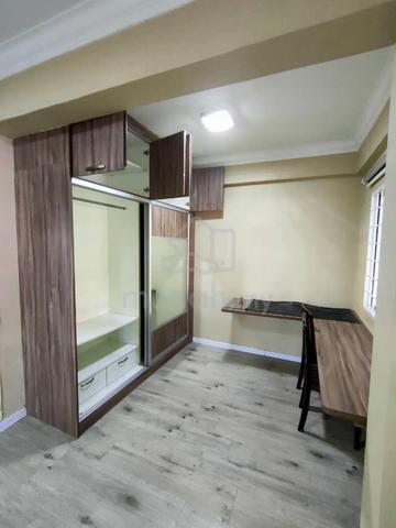 Casa Ria Apartment, Bandar Country Homes 1