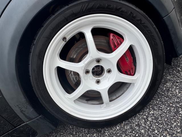 Mini Cooper R56 JCW John Cooper Works F56 - 4