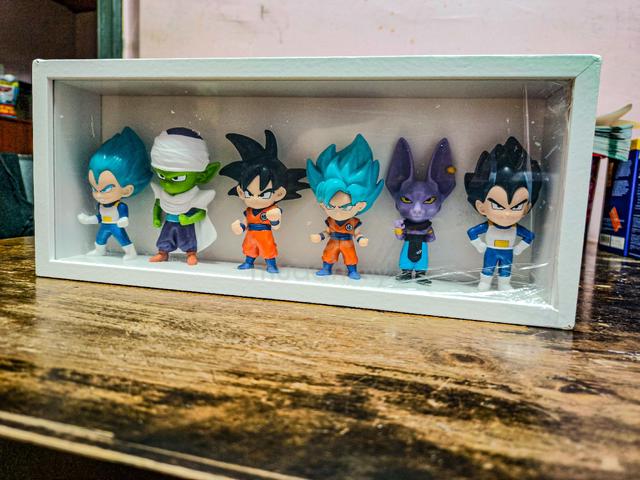 Goku Figure BK - photo 2 of 3