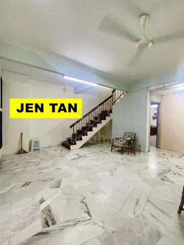 Double Storey Terrace Taman Segemal, Butterworth 1