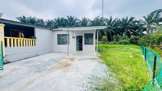 Corner Lot Taman Seri Manggis - kos rendah 1