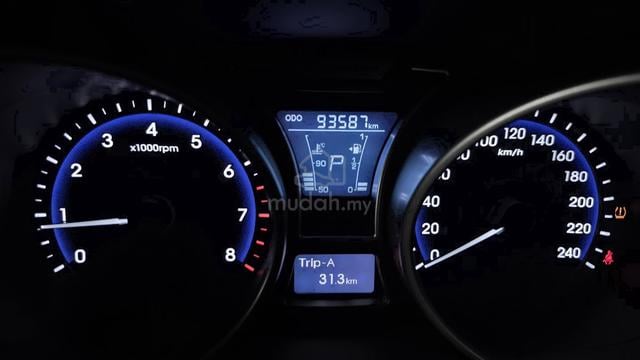 2013 Hyundai VELOSTER 1.6 PREMIUM (A) ORI MIL* 93K - 3