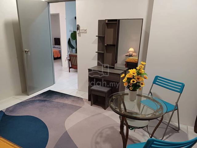 Gem Suites 4