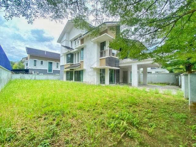 3 Storey Bungalow Anjung Melati Jalan Anjung for SALE!!! 1