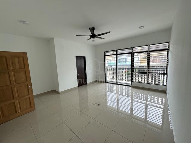 Double Storey Superlink Terrace, M Residence 1, Rawang 3