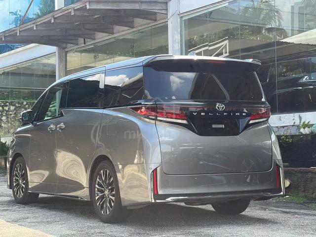 2025 Toyota VELLFIRE 2.4 Z PREMIER GRAY COLOUR 6A - 3