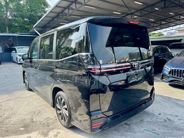 2024 Toyota VOXY 2.0 S-Z (A) Power Boot 2Pd 7s Rea - 3