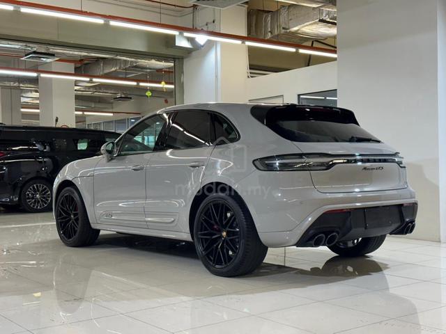 2023 Porsche MACAN GTS 2.9 NFL SPORT CHRONO & BOSE - 2
