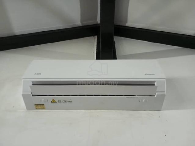 Carousel Image