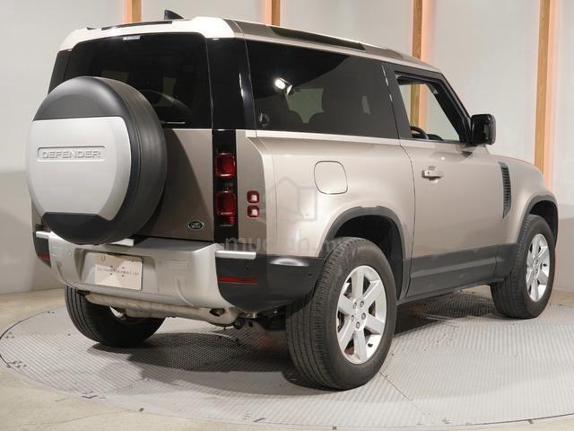 2023 Land Rover DEFENDER 2.0 90 P300 BASE GRADE - 2
