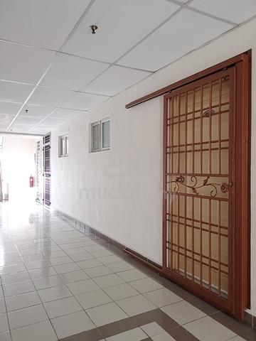 Prima Regency 1