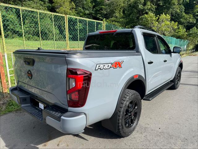 2022 Nissan NAVARA PRO-4X 2.5L (A) low mileage - 2