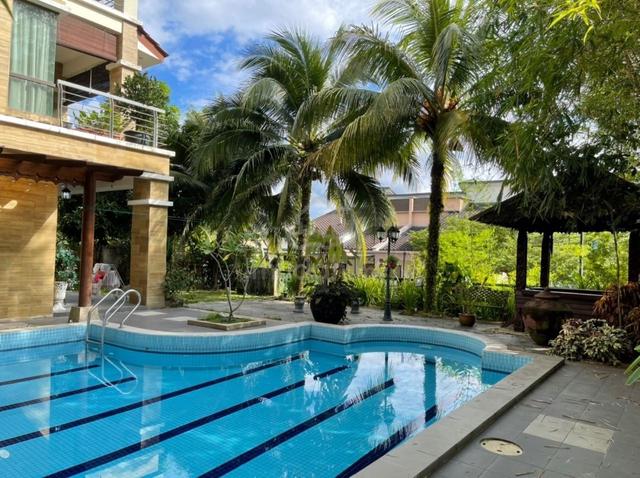 Melawati - 3 storey Bungalow Amberhill Private Pool - Trendy Design 1
