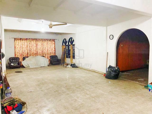 SEMI-D Double Storey JALAN SS 5B KELANA JAYA PJ 5