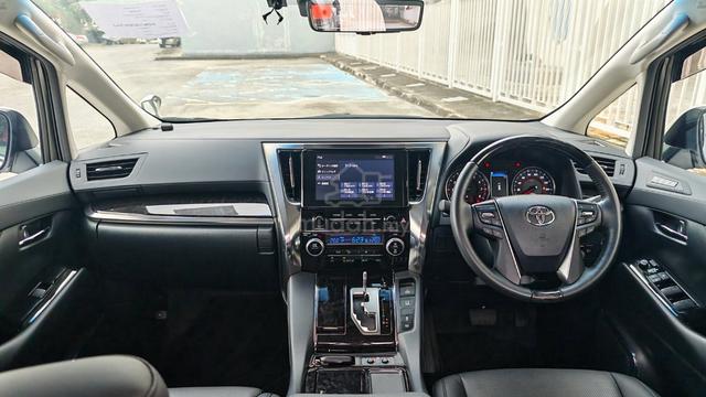2023 Toyota ALPHARD 2.5 SC Low Mileage - 4