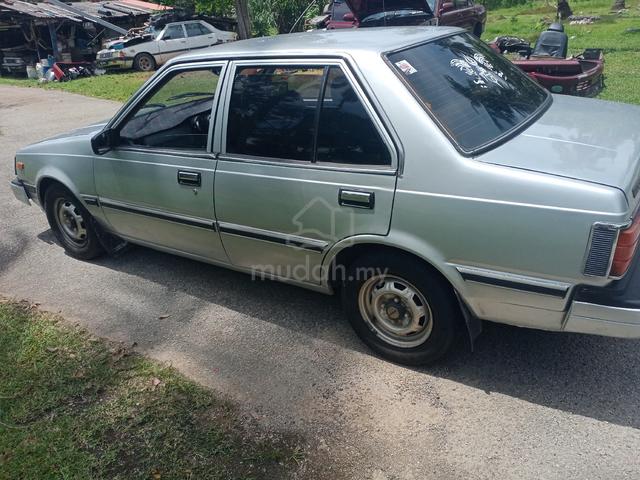 Nissan Sunny 130Y B11 - 4