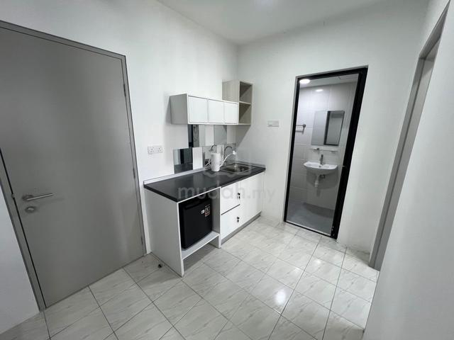Uni Suites 2