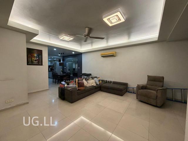 [Below Market] 20x65 Renovated Bandar Botanic Klang 2 Storey House 1