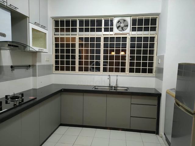Putra Place 1