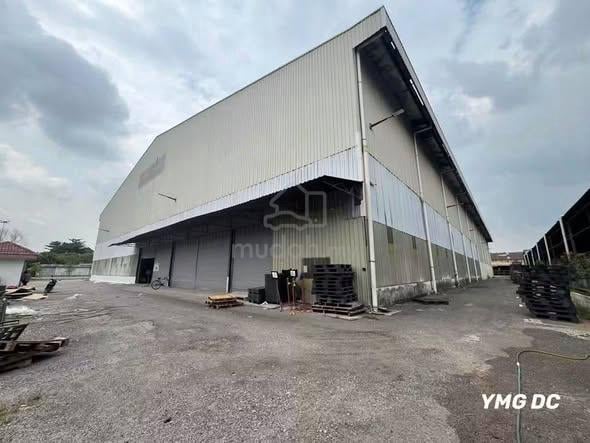 Klang Utama Bungalow Warehouse Ready CF 200amp 55ft 2.157 Acres 1