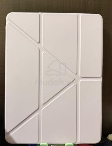 Apple iPAD 9th Generation (WiFi+Cellular) 256GB - photo 4 of 6