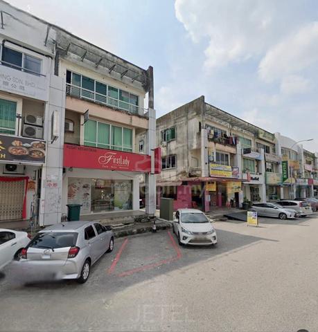 Crowded Location Bandar Bukit Tinggi Klang Gound Floor Of 3sty Shoplot 1