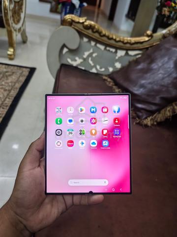 SAMSUNG Z FOLD 6 12/256gb - photo 2 of 6
