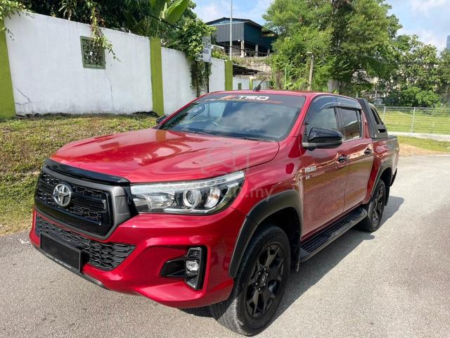 2021 Toyota HILUX 2.8 BLACK EDITION (A) 3y waranty - 3