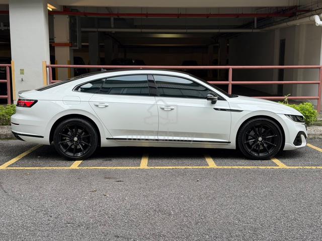 2023 Volkswagen ARTEON 2.0 R-LINE 4MOTION FSvc 40k - 5